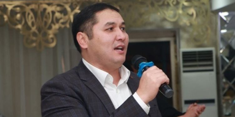 Ош филармониясына директор болуп дайындалган Алишер Тоотаевдин өмүр баяны