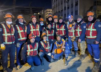 Кыргыз куткаруучулары Түркияда урандынын алдынан 104 кишинин сөөгүн алып чыгышты