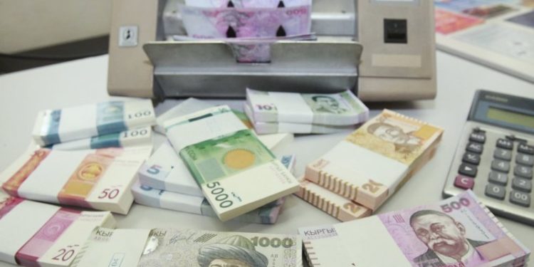 Финансы министрлиги: «Кытайдан алынган карызды мөөнөтүнөн мурда төлөө пайдасыз»