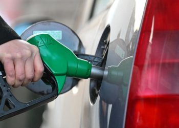 Министрлик: «Бул айда мунайдын баасы 5-6 сомго төмөндөшү мүмкүн»