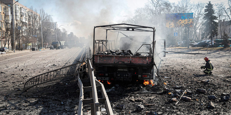 Депутат: «Орусиянын түрмөсүндө жаткан кыргызстандыктын сөөгү Украинадагы согуштан келди»