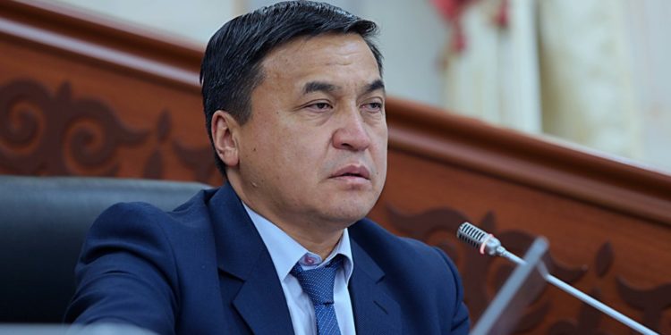 Каныбек Иманалиев кантип Садыр Жапаровдун командасына кошулуп калганын айтты