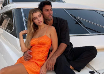 Түркиядагы жер титирөө. Актриса Ханде Эрчелдин эжеси ата-энесинен ажыраган ымыркай багып алат