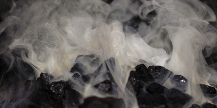 «Апасы аман калган». Өзгөндө 4, 3 жана 1 жаштагы наристелер иске ууланып көз жумган