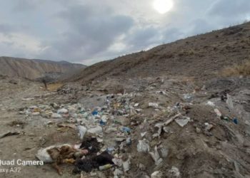 «Адамдын эле өлүгү жок. Тоңдогу таштанды Ысык-Көлдү булгап жатат». Акимчиликтин жообу