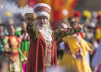 Март айында кыргызстандыктар 4 күн катары менен эс алышат