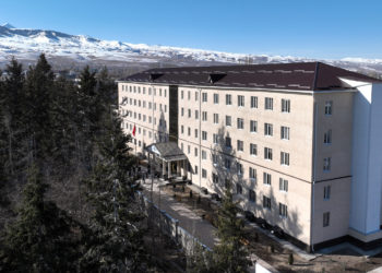 Тарыхта биринчи жолу Сот адилеттиги үйү Караколдо ачылды