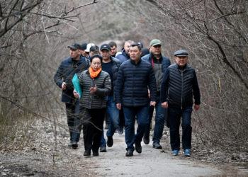 Садыр Жапаров Ботаникалык бакка барды. Ишембилик да ошол жерде өттү