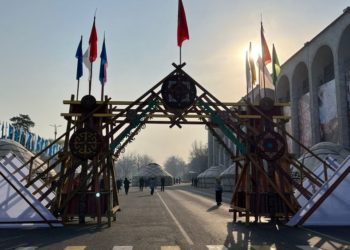 Нооруз: «Ала-Тоо» аянтына боз үйлөр тигилди