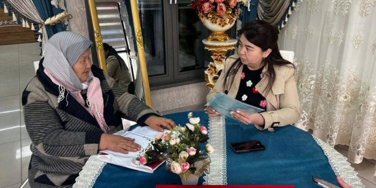 Депутат Нилуфар Алимжанова Ноокат районунда иш сапары менен жүрөт