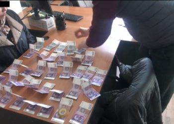 УКМК: Жалал-Абад облусунда айылдык кеңештин депутаттары кармалды