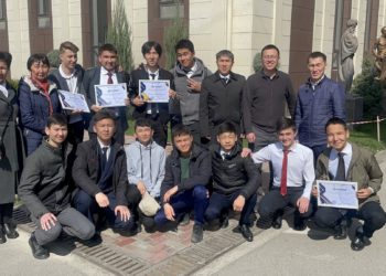 “Сапаттын” окуучулары Республикалык олимпиаданын байгелүү орундарынын 50 пайызын ээлешти