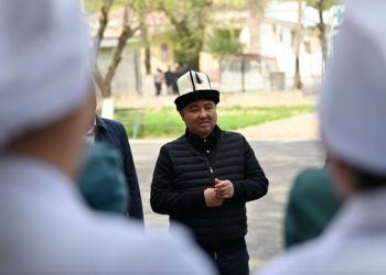 Төрага Нурланбек Шакиев Таш-Көмүр шаардык жалпы дарыгерлер практикалык борборунан кабар алды