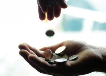 Баткендеги кафеде садага кутучасындагы акча уурдалган. Милиция кылмышты карабай койгон