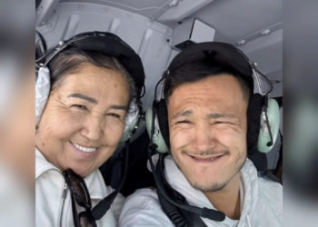 Вебкам-студия уюштуруучу делген Даниель Ажиев апасынын туулган күнүнө ӨКМдин тик учагын ижарага алды