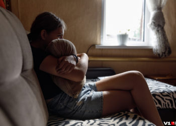 Токмокто зордукталып, төрөгөн 13 жаштагы кыз. Өкүм 4 жылдан бери чыга элек