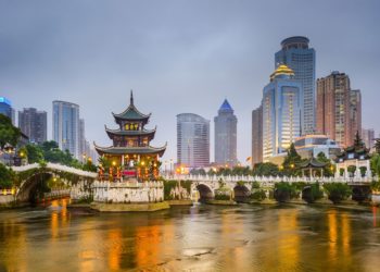 Кытай 15-марттан тарта чет өлкөлүктөргө визанын бардык түрлөрүн бере баштайт