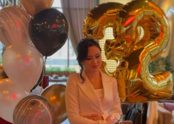 Асел Кадырбекова 32 жашын белгиледи (сүрөт)