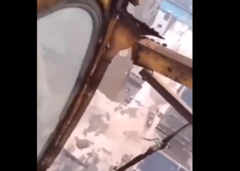 «Айлыгы жакшы экен». Кыргыз чирип калган кранда иштерин айткан видео популярдуу болууда