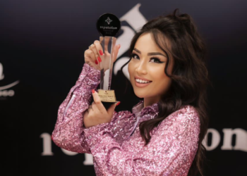 Малика Дина Бакуда өткөн эл аралык сыйлык тапшыруу аземинде жеңүүчү болду