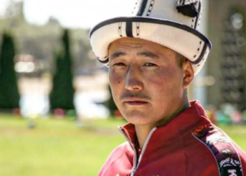 Көк бөрү: «Сары-Өзөндүн» капитаны Сейитбек Анарбек уулу «Ак-Шумкардын» катарын толуктады