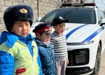 «Чоңойгондо жол тескөөчү болгусу келет». «Биз акча албайбыз» деген балакайлар тууралуу маалымат