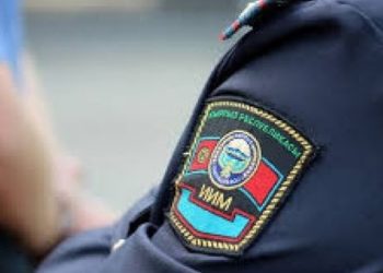 Лейлекте ооруканадан чыккан жаран үйү тонолгонун билген. Шектүү катары 2 өспүрүм кармалды