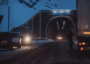 Депутат: «Сосновкадагы тоннелдин жолу согуштан кийинкидей болуп калды»