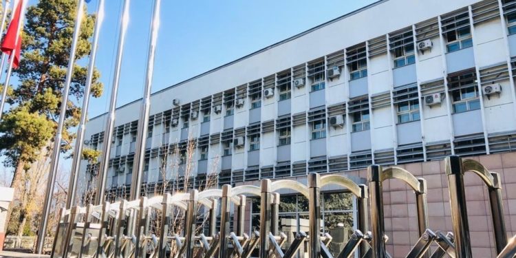 Екатеринбургда дайынсыз болуп жаткан 15 жаштагы кыргызстандык табылды