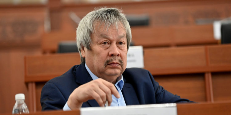 Депутат: «Швейцария банкында Кыргызстандын 1,3 тонна алтыны бар»