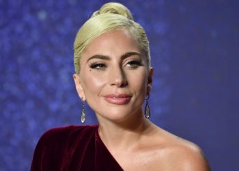 Леди Гага АКШнын президентинин маданият комитетинин тең төрайымы болуп дайындалды