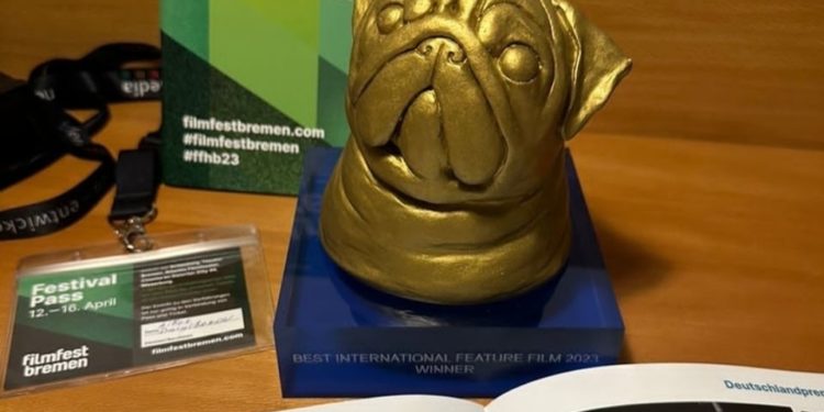 “Эрмен жыты” тасмасы эл аралык сынакта баш байгени жеңип алды