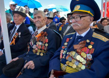 Улуу Ата Мекендик согуштун ардагерлерине 100 миң сомдон берилет