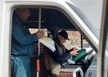 Эл ташыган автобустар текшерилип, 237 миң сом айып салынды