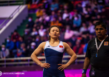 Мээрим Жуманазарова Азия чемпиондугунда коло үчүн күрөшөт