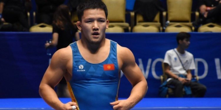 Алмаз Сманбеков Азия чемпионатында күмүш медалга ээ болду