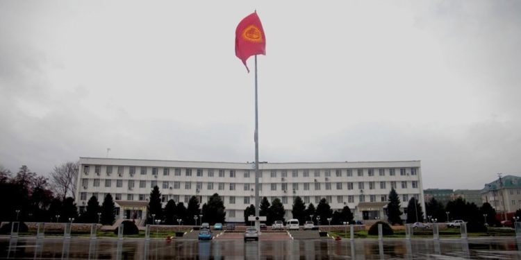 Ош облусунда бир катар жетекчилер ээлеген кызматынан бошотулду