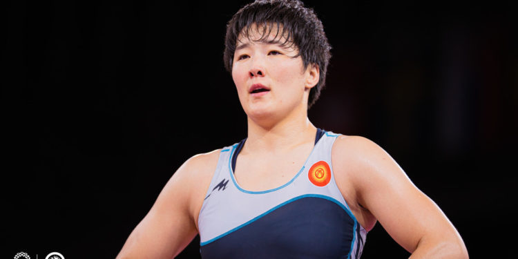 Айпери Медет кызы Азия чемпиондугунда күмүш медаль жеңди