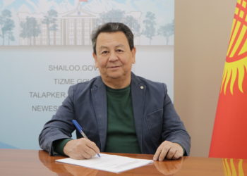 Ленин округу боюнча шайлоо. Өмүрбек Суваналиев талапкерлигин көрсөттү