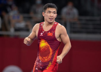 Азамат! Жоламан Шаршенбеков Азия чемпиондугунун финалына чыкты