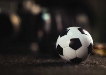 Ошто 29 жаштагы футбол машыктыруучусу көз жумду