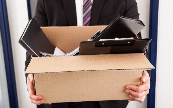 Президенттин администрациясы 72 кызматкерге кыскартылды