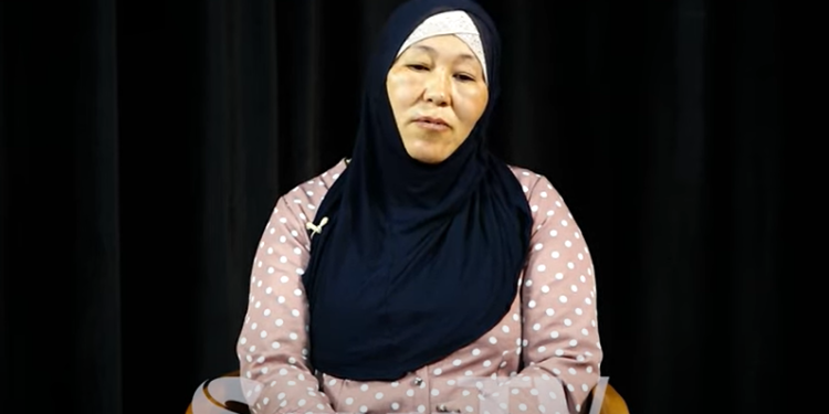 «Түрмөдөгү жигит менен таанышып, ага барып жүрүп, боюмда болуп калды» дейт жалгыз бой эне