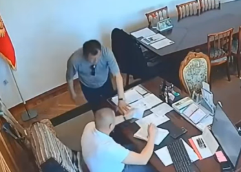 Данияр Жаныкулов кызматтан алынды. Интернетке анын катышуусундагы делген видео тарады