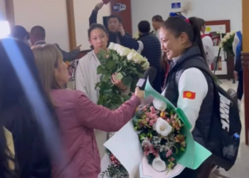 Министрлик гүл боюнча: «Биз спортчу кыздарыбыздын баарын бирдей сыйлайбыз жана алар менен сыймыктанабыз»