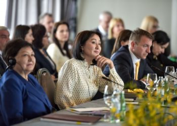 Айгүл Жапарова: «Кыргызстанда балдардын семирүүсүн алдын алуу боюнча иш-чаралар жүргүзүлүп жатат»