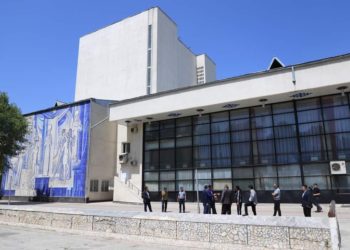 Ош улуттук драма театрынын жаңыланары пландалууда