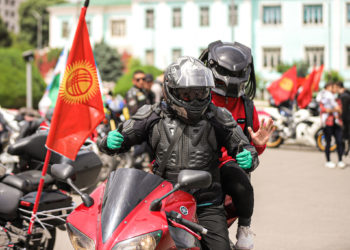 Ошто 200гө жакын байкер жүрүш жасады