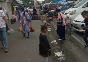 «Ош базарындагы» мыйзамсыз соода кылган жайлар тазаланды