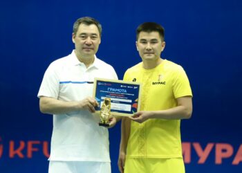 Садыр Жапаров мыкты бомбардир болду